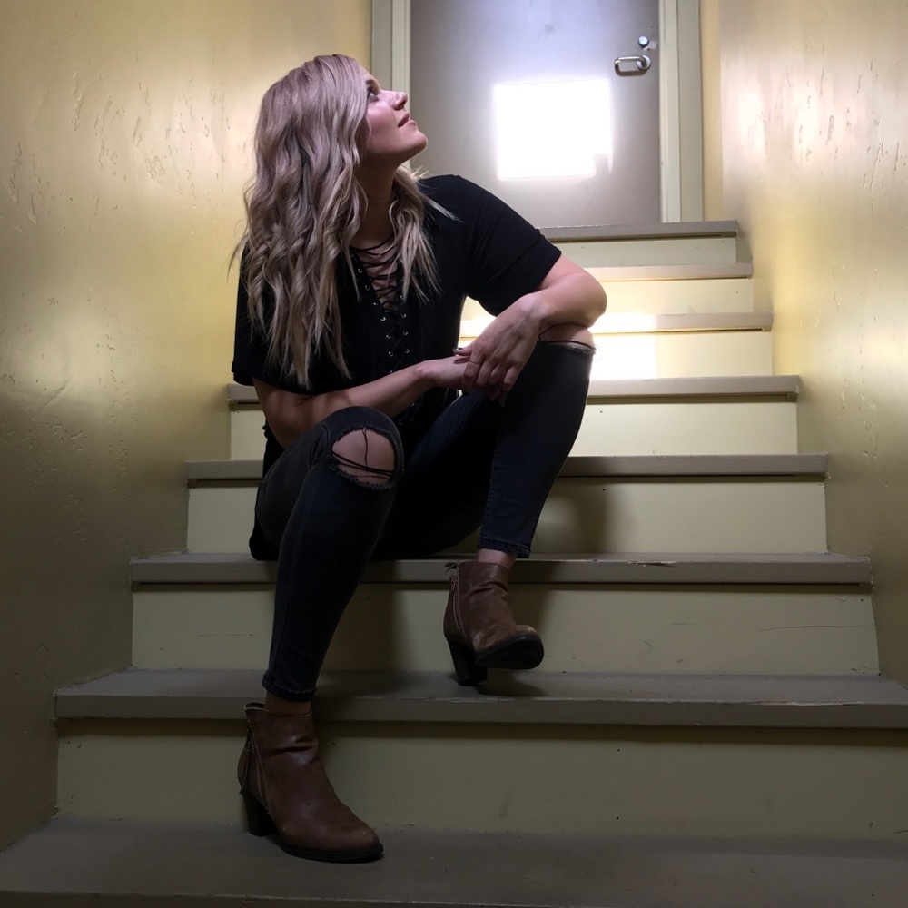 Meet your Posher, Minnaret